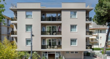 Club Hotel