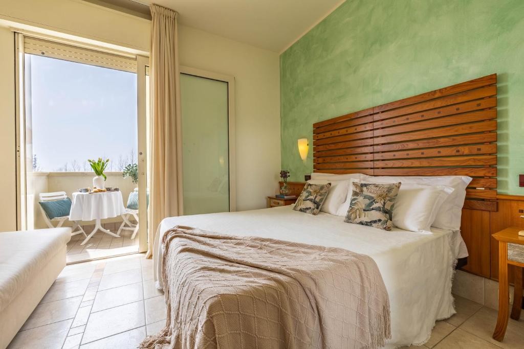 hotel-smeraldo-valverde-di-cesenatico-hotel-4-stelle